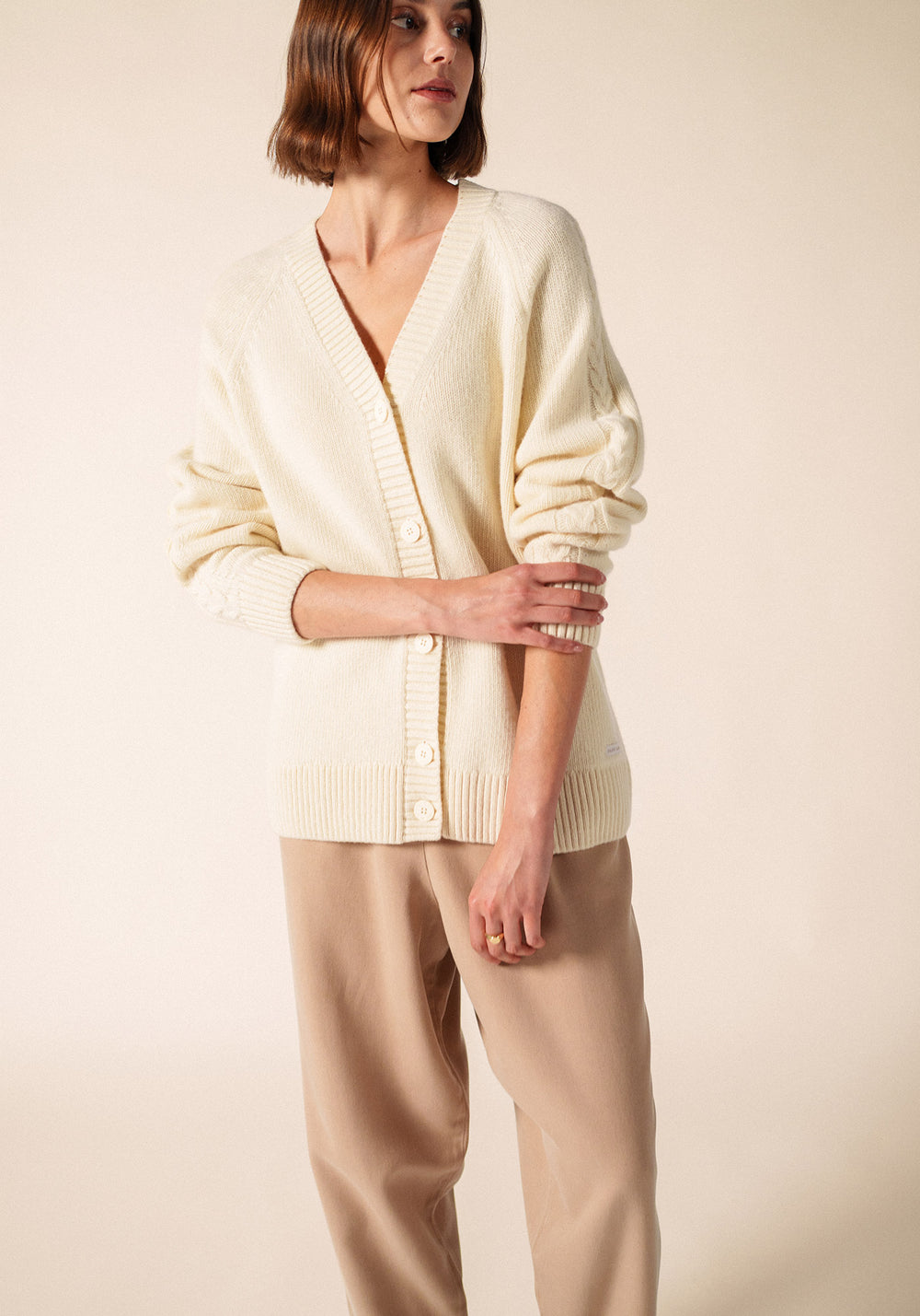 GLASGOW Cardigan (IVORY)
