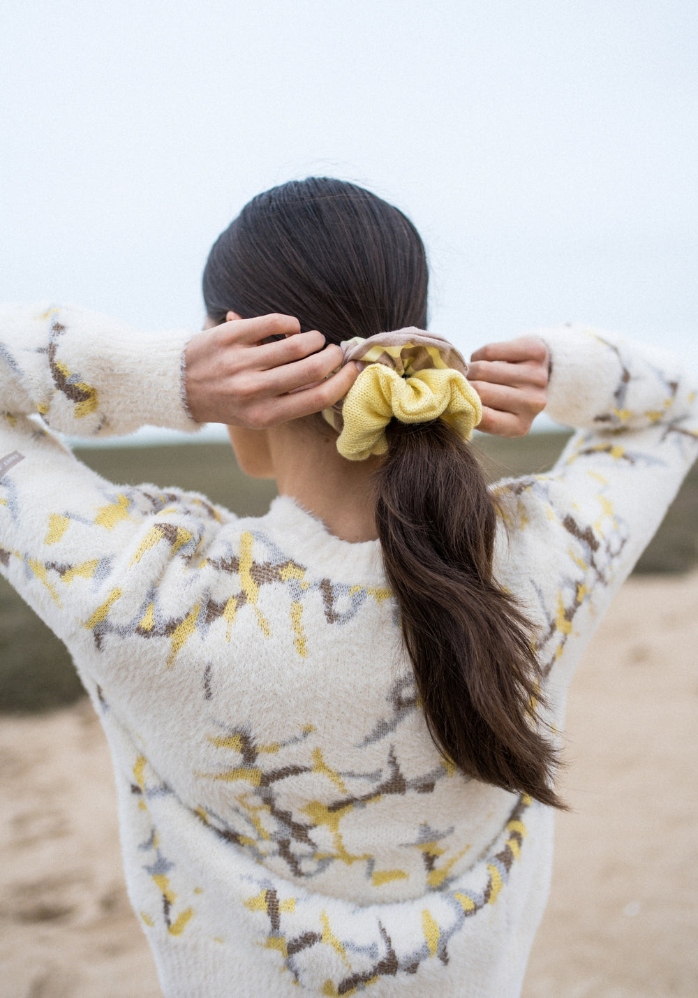 LEEDS Sweater (WINTER WHITE / BEIGE / BUTTER YELLOW)