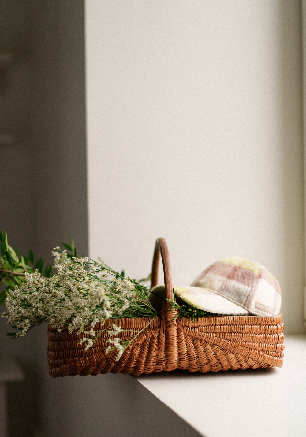 WEEKEND CAP in Wool Cloth (WINTER WHITE / BEIGE / BUTTER YELLOW)