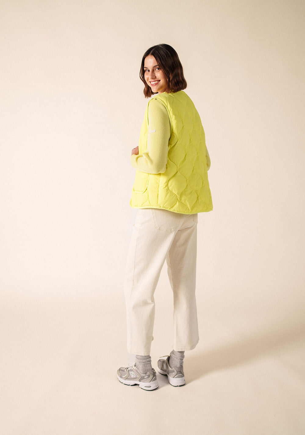 ST CARLA Vest (BUTTER YELLOW)