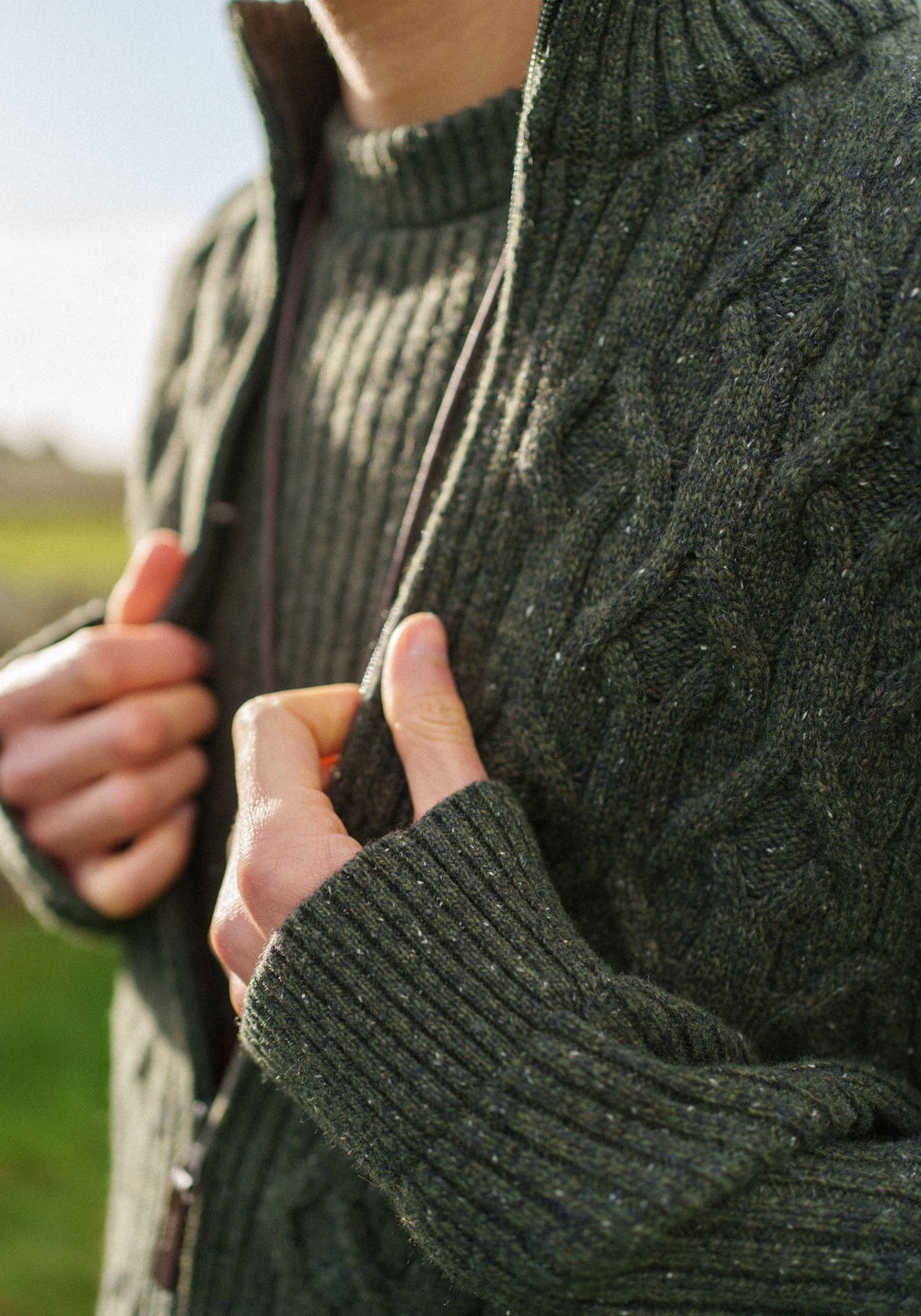 PERTH Vest (MOSS GREEN MELANGE)