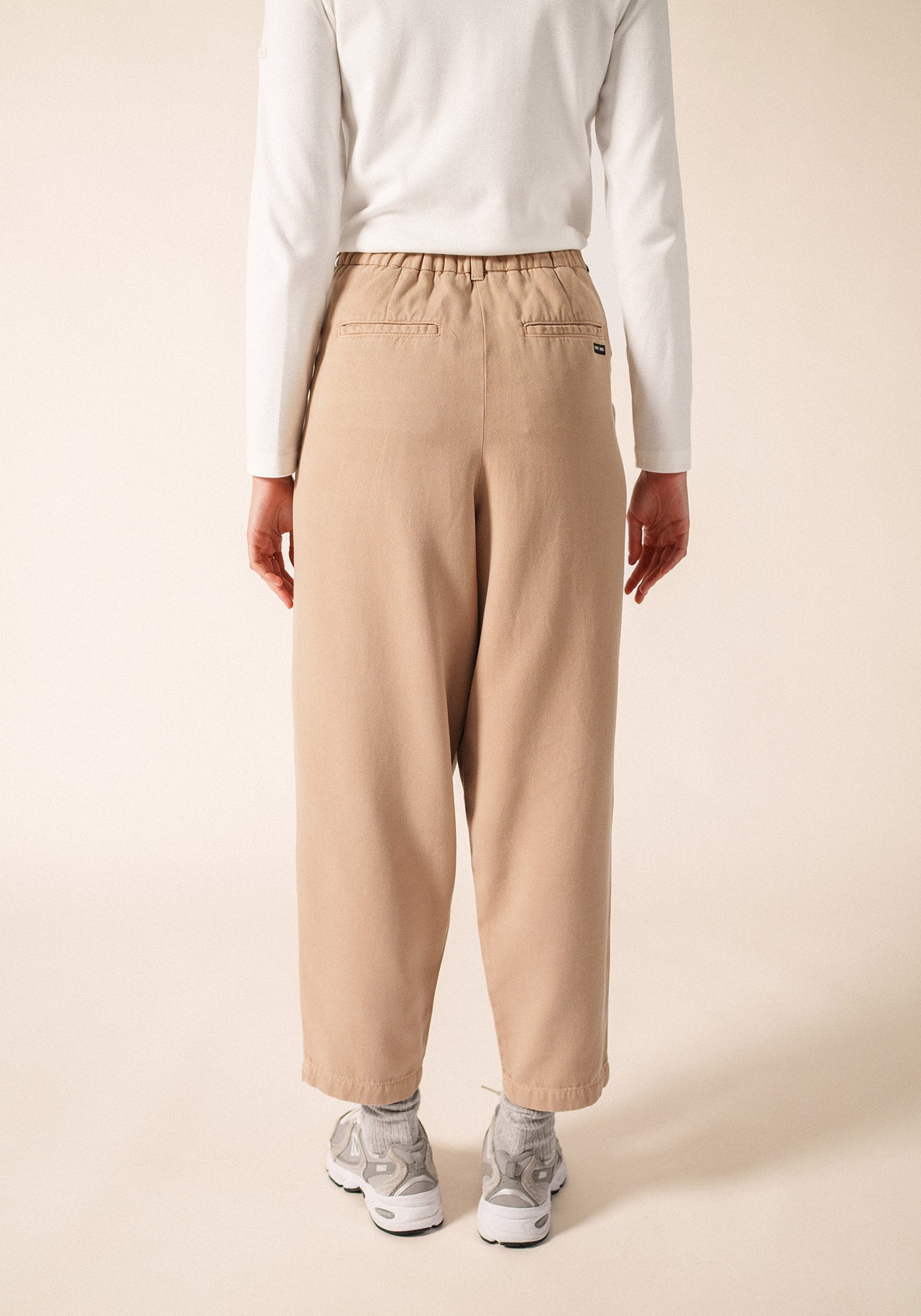 BARREL Pants (DARK BEIGE)