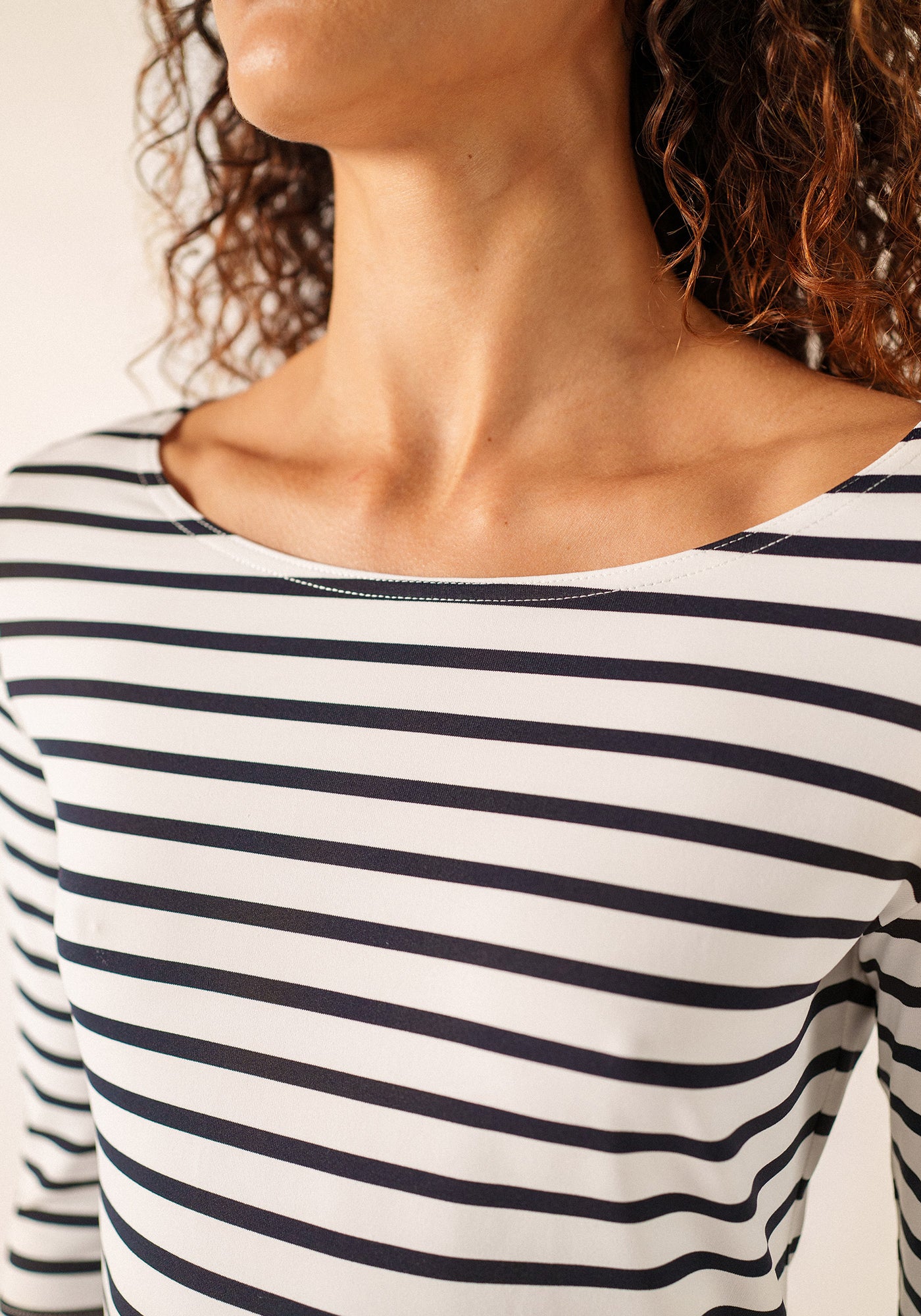 GARDE-COTE III Anti UV Top (WHITE / NAVY)