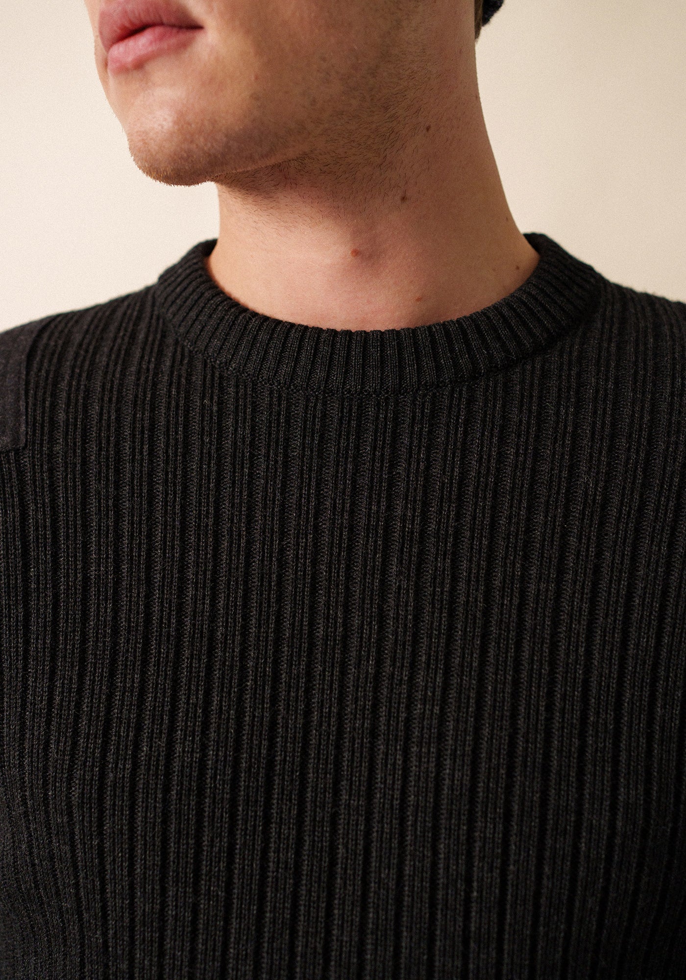 Gouvernail III Sweater (CHARCOAL)