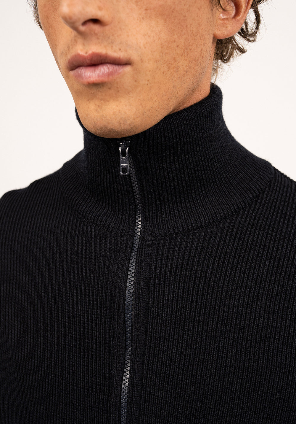 QUIBERON - High Collar Knit Jacket (NAVY)