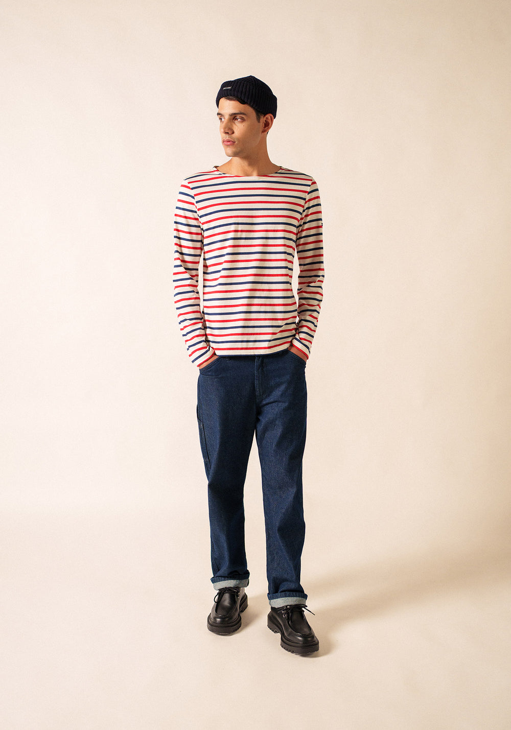 Minquiers Modern Tri-Color Breton Shirt (ECRU / NAVY / RED)
