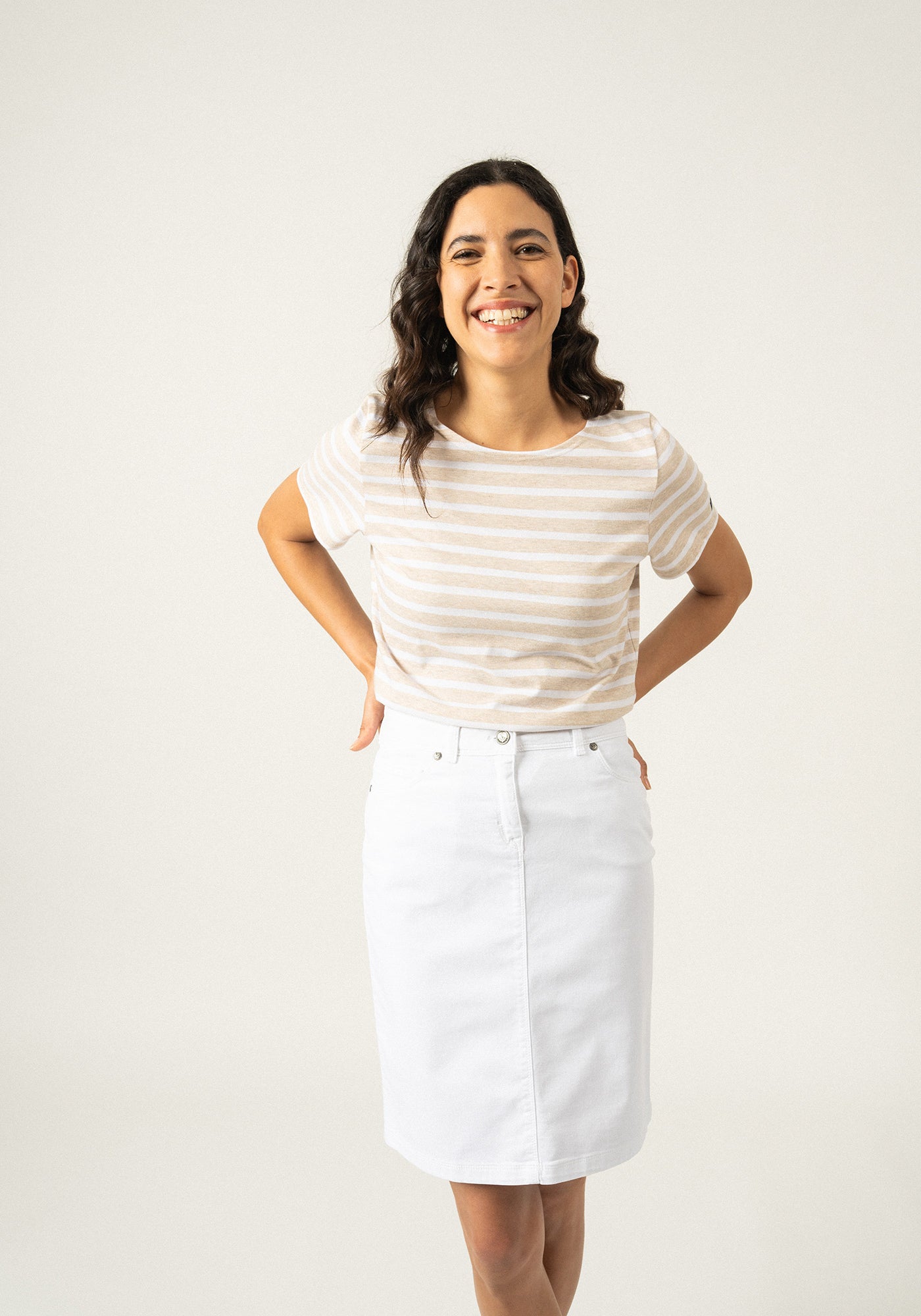 ETRILLE - Nautical Stripe Tee with Short Sleeves | Soft Cotton | Women Fit (OATMEAL / WHITE)