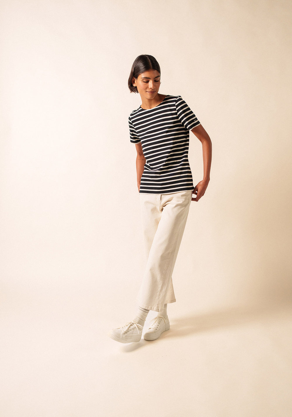 Etrille II Nautical Striped Tee (BLACK / ECRU)