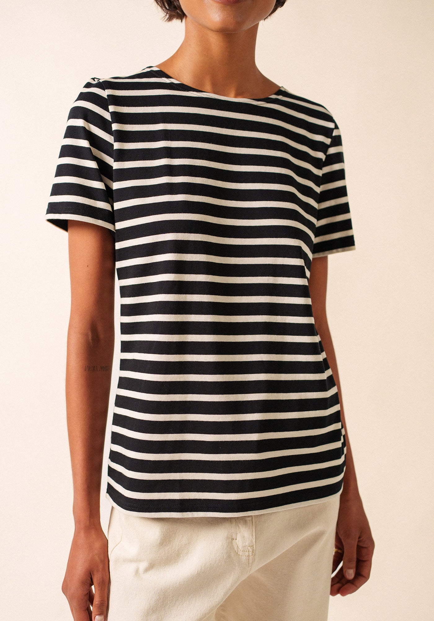 ETRILLE II Nautical Striped Tee (BLACK / ECRU)
