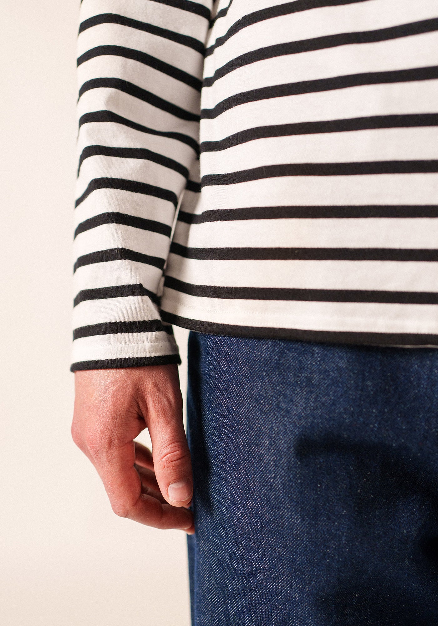 Minquiers Modern Breton Shirt (WHITE / BLACK)