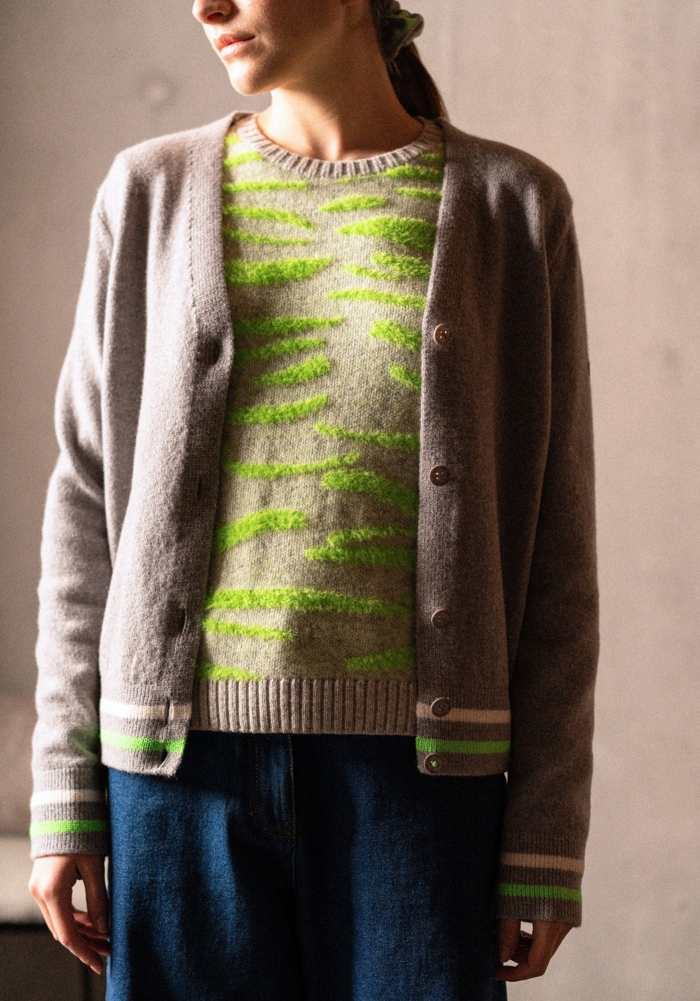 Annecy Wool Cardigan (GRAY / NEON GREEN / IVORY)