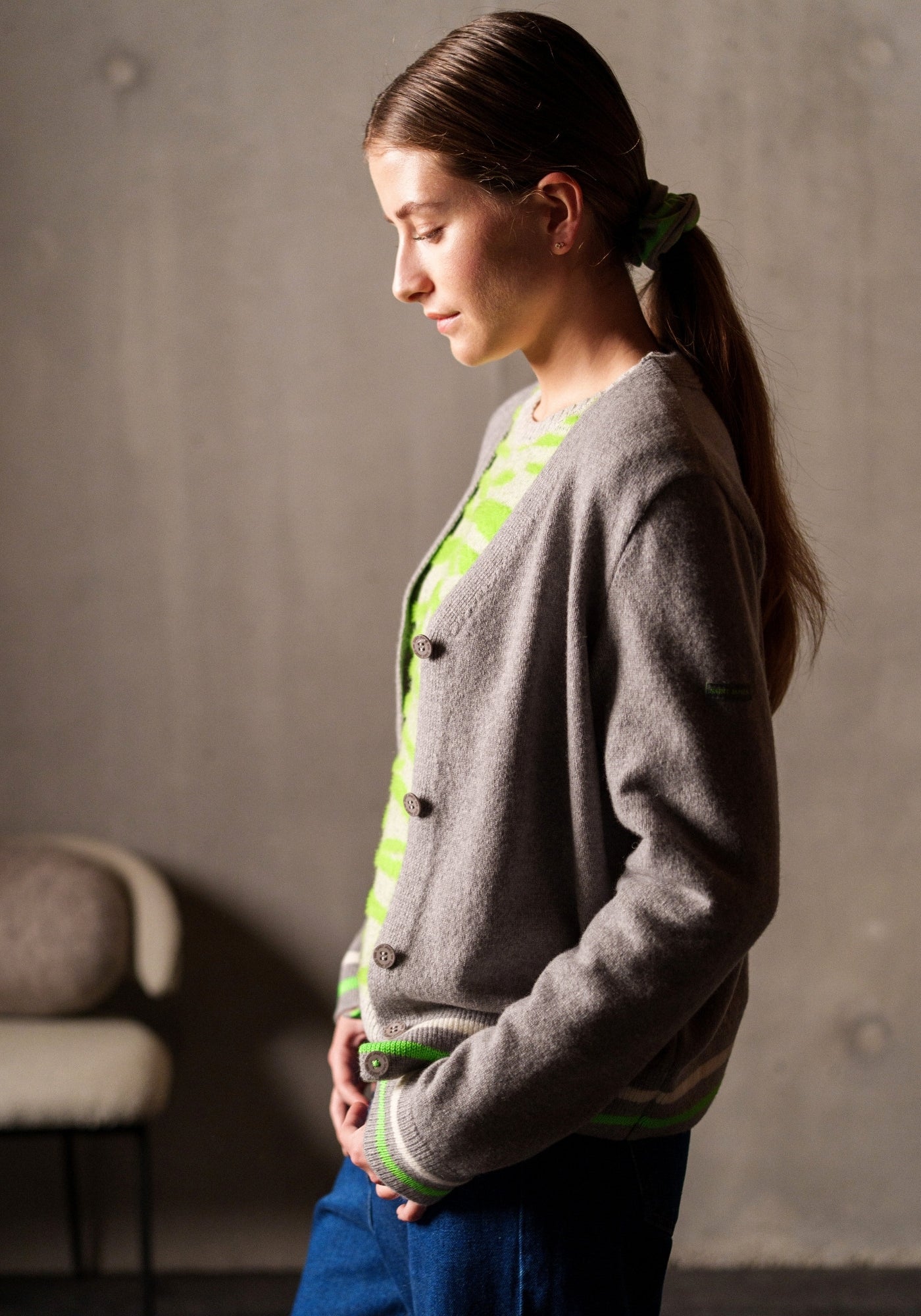 Annecy Wool Cardigan (GRAY / NEON GREEN / IVORY)