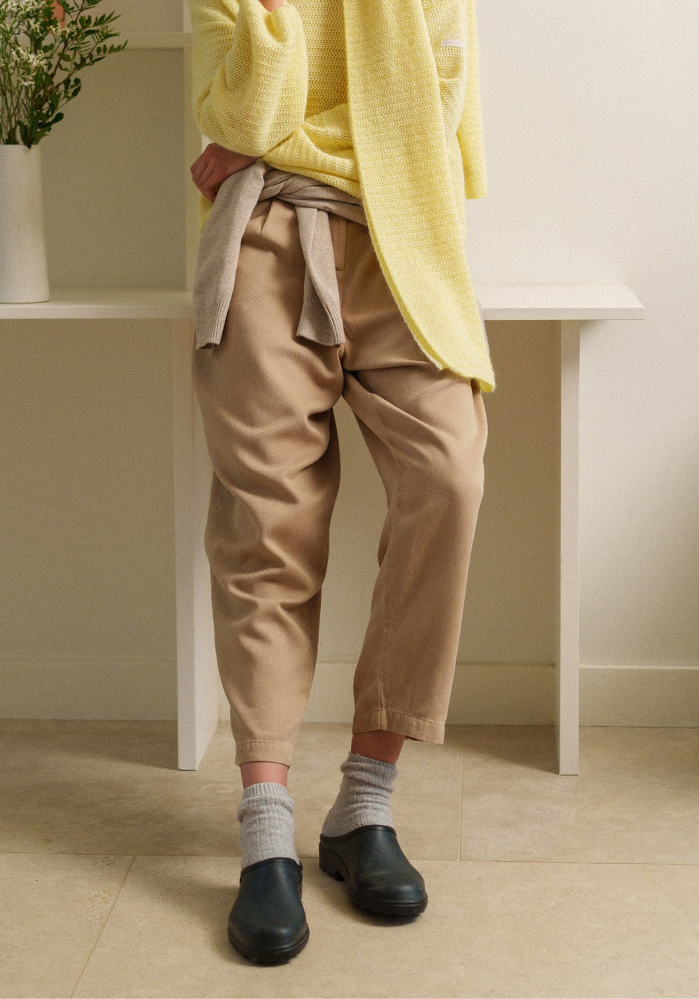 BARREL Pants (DARK BEIGE)