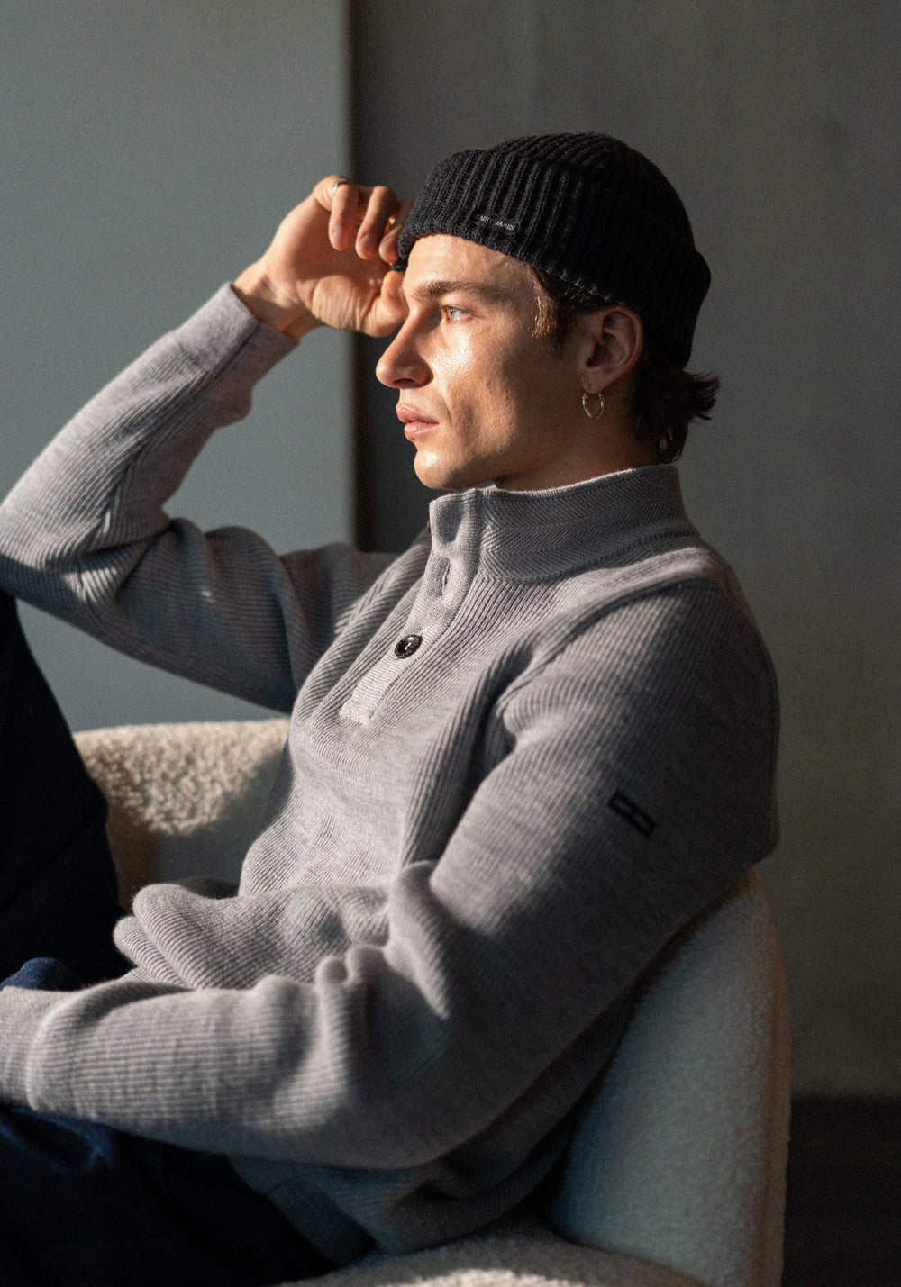 Bourboule Henley Sweater (LIGHT GRAY)