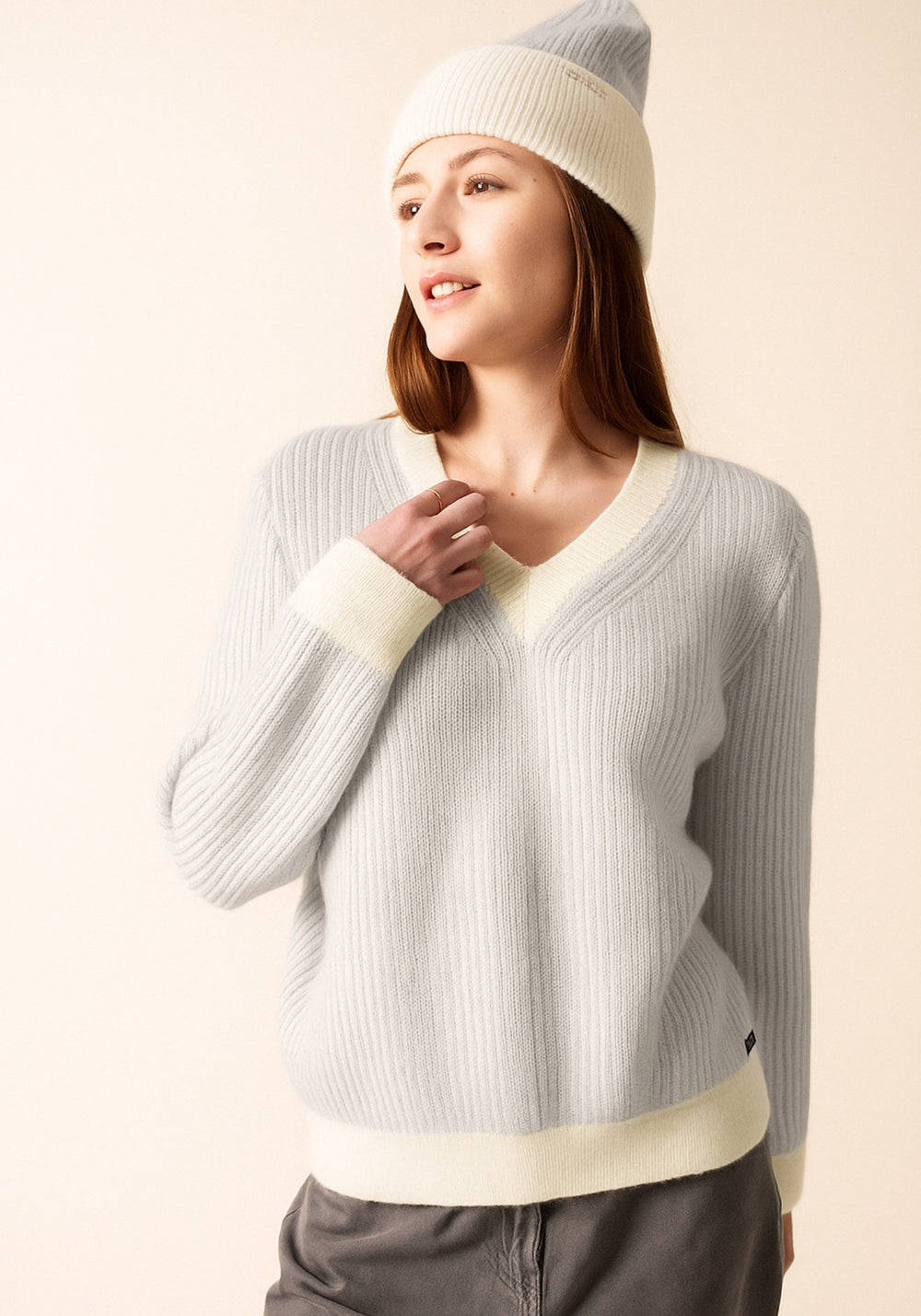 Courchevel Mohair Sweater (WINTER WHITE /GRAY)