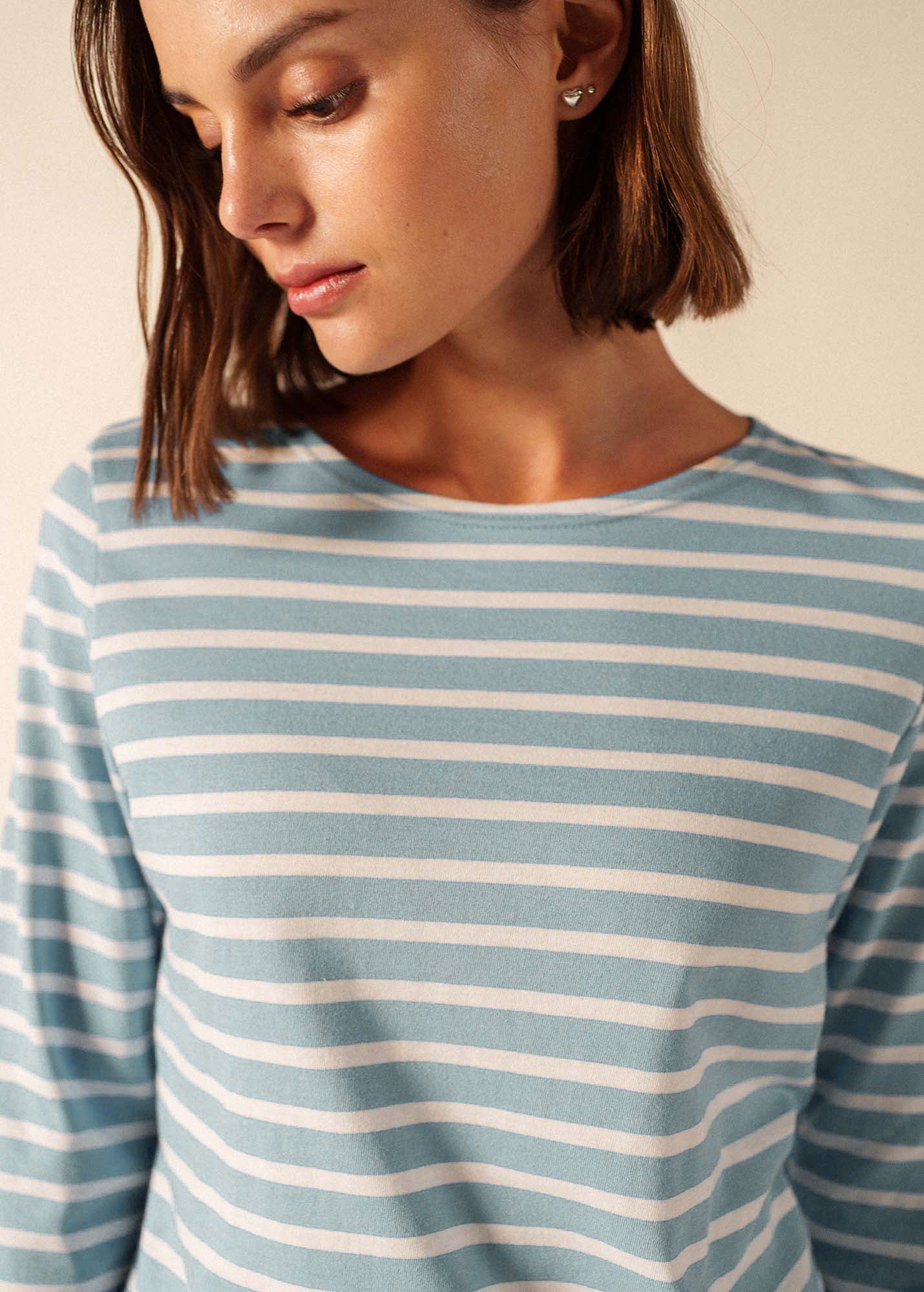 【HYKE（ハイク）】STRIPED FISHERMAN SHIRT 美品HYKE ハイク STRIPED FISHERMAN SHIRT ネイビー - メルカリ