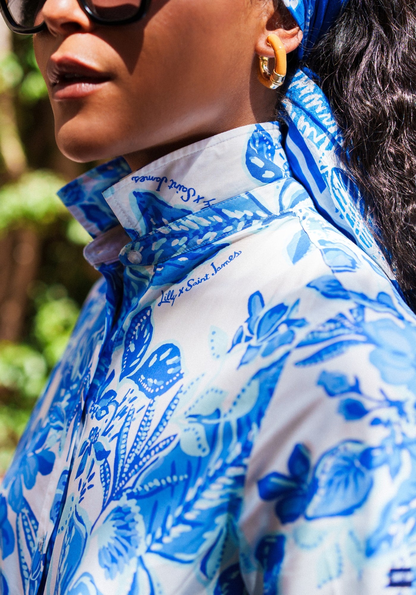 Lilly Pulitzer x LEONIE - Pinstriped Shirt Dress with Exclusive Lilly Print (SOLEIL AZUR BLUE)