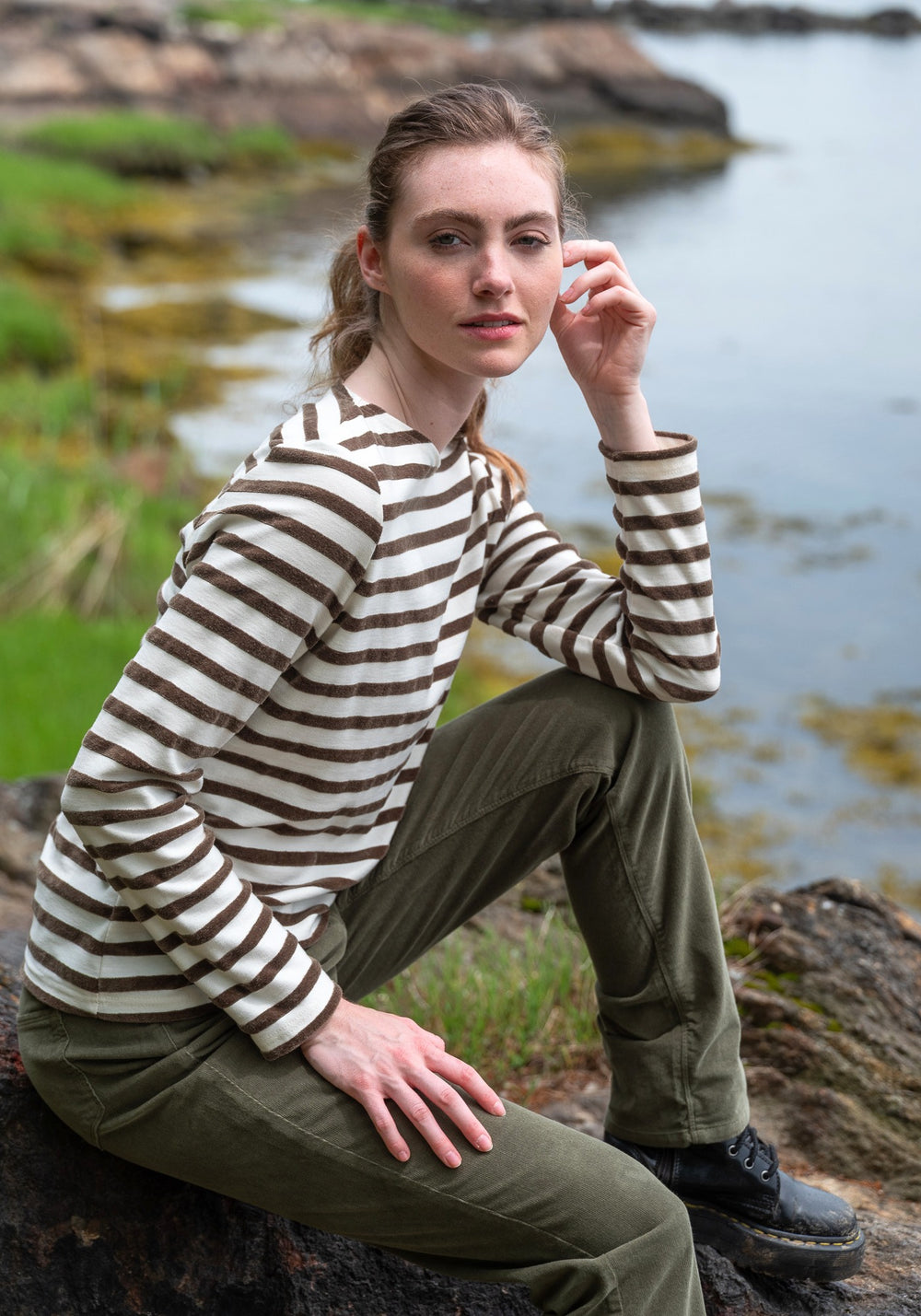 MERIVELOURS - Fancy Breton Top with Velvet Stripes (IVORY / MOSS GREEN)