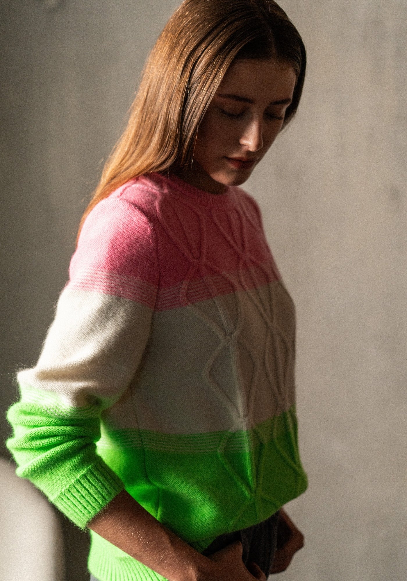 Morzine Colorblock Sweater (NEON GREEN / WINTER WHITE / BRIGHT PINK)