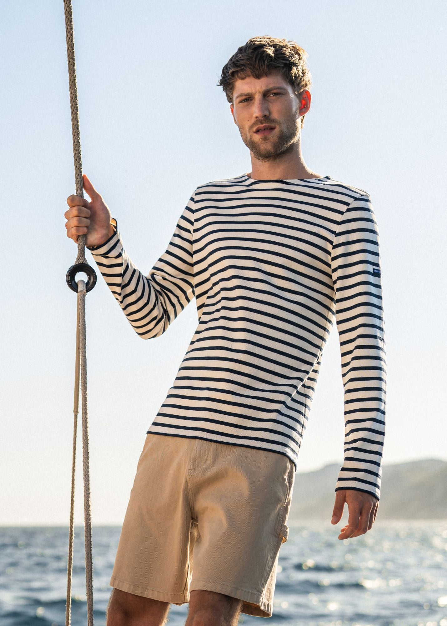 セントジェームスSAINT JAMES MERID MOD U COUD Breton Stripe Shirt | MERIDIEN MODERN | Saint James® Official Site