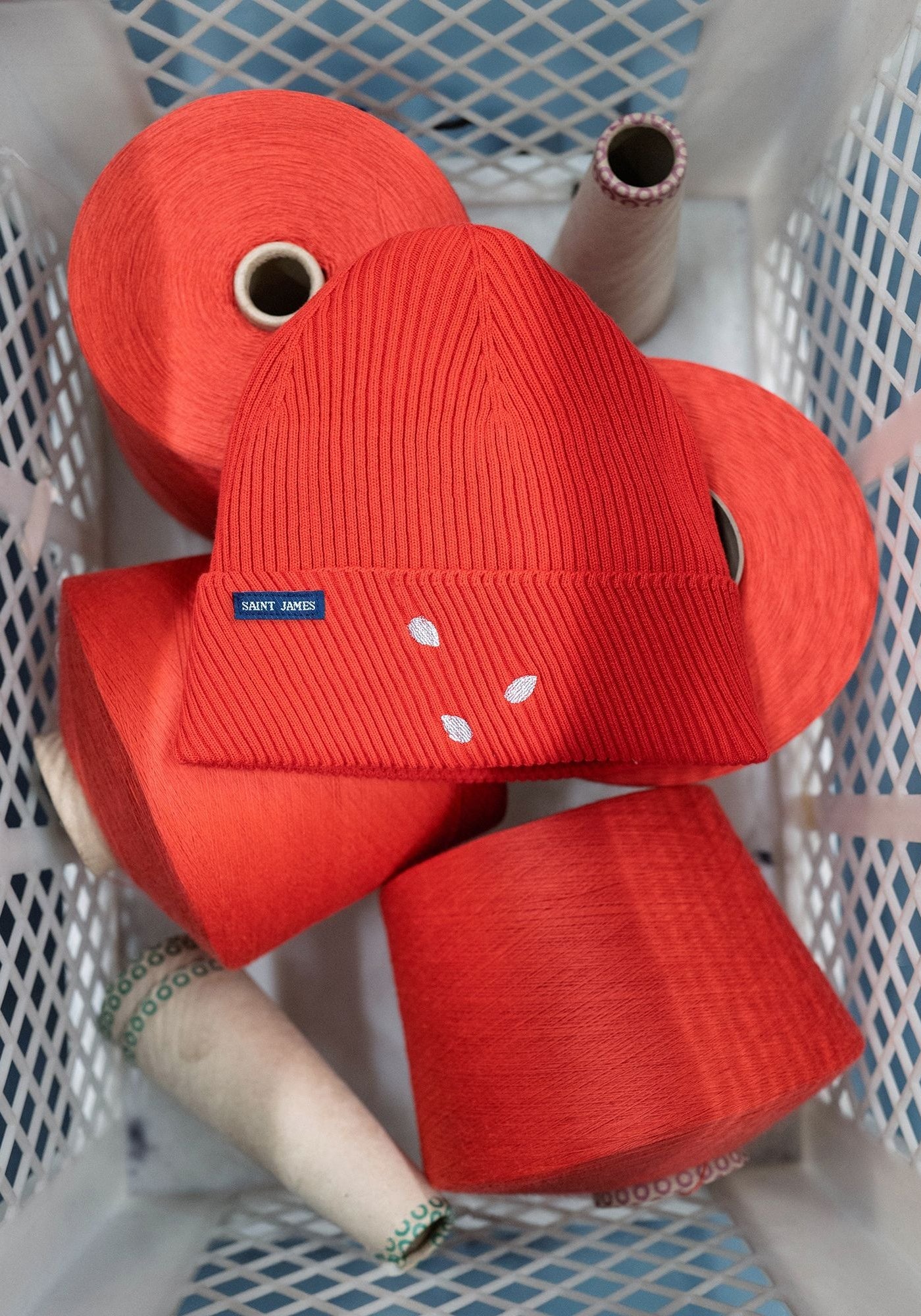 Oblik Beanie x Guillaume Larquemain (RED)