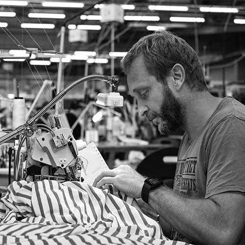 The seamstresses' golden fingers