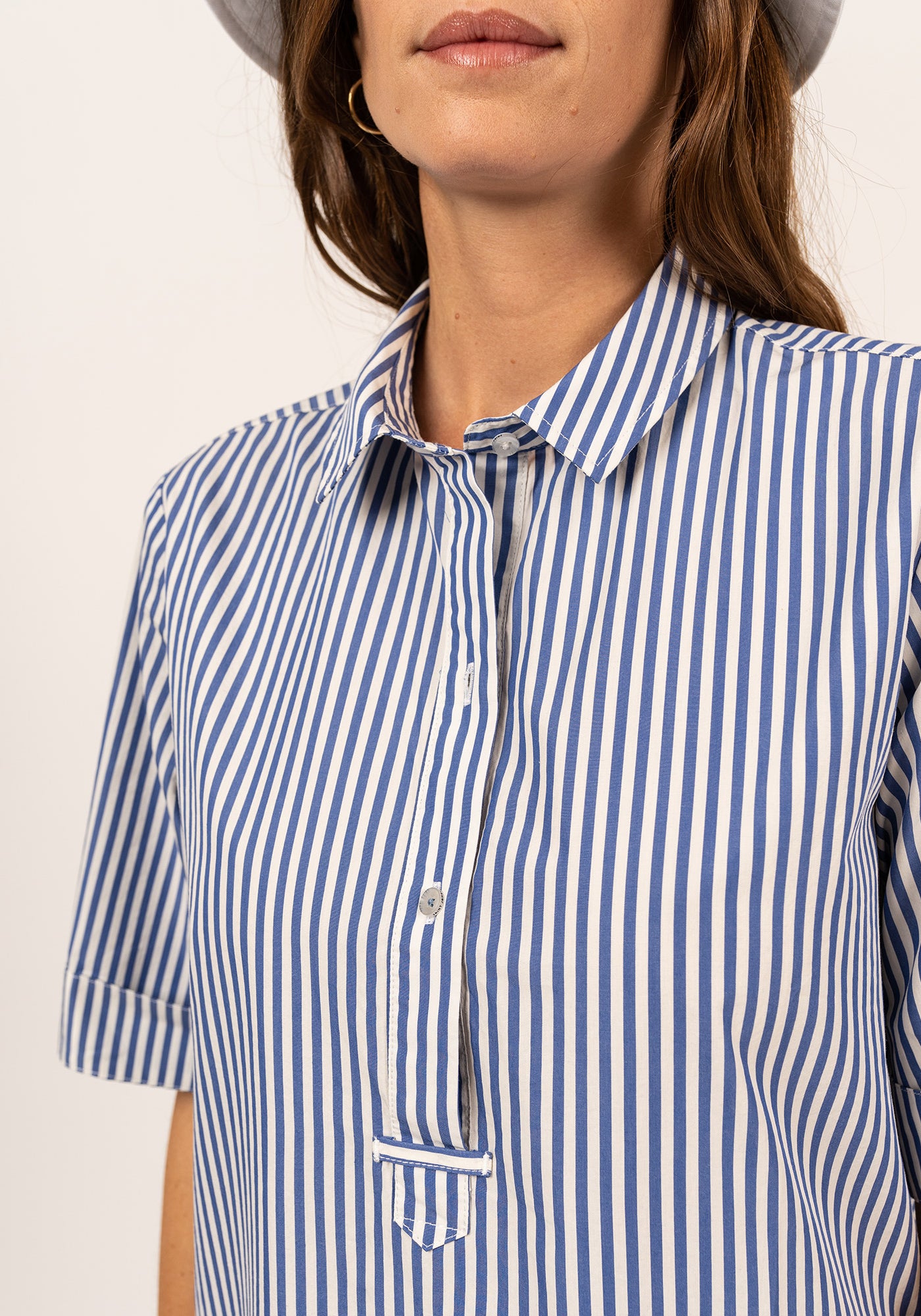 Leonie Shirt Dress (WHITE / BLUE)