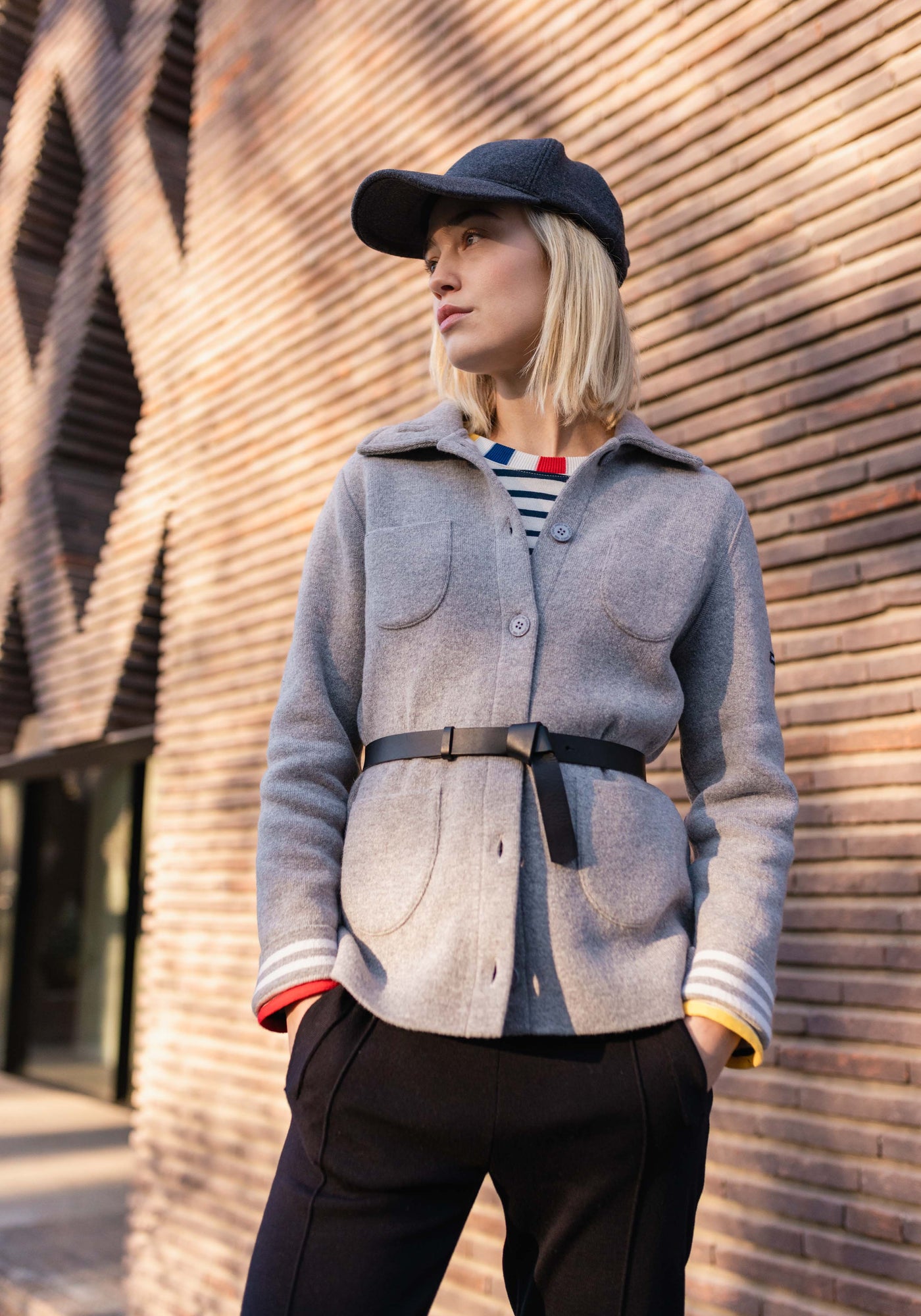 NASHVILLE - Short Buttoned Jacket with Patch Pockets for Women (LIGHT GREY / WINTER WHITE)